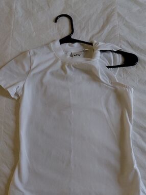 KHY One Shoulder Twist Tee in White Cotton Kylie Jenner minimalist neutral Sz XS